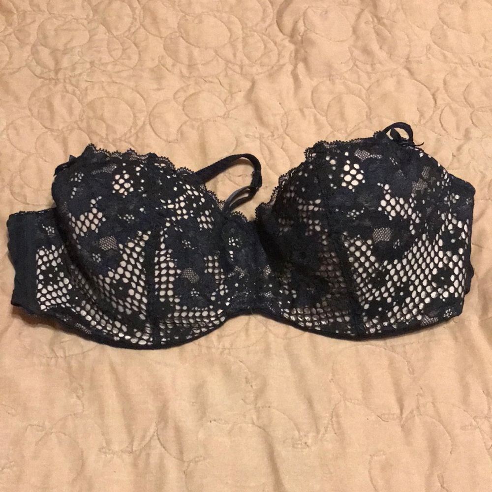 Black and Tan bra size: 34DD